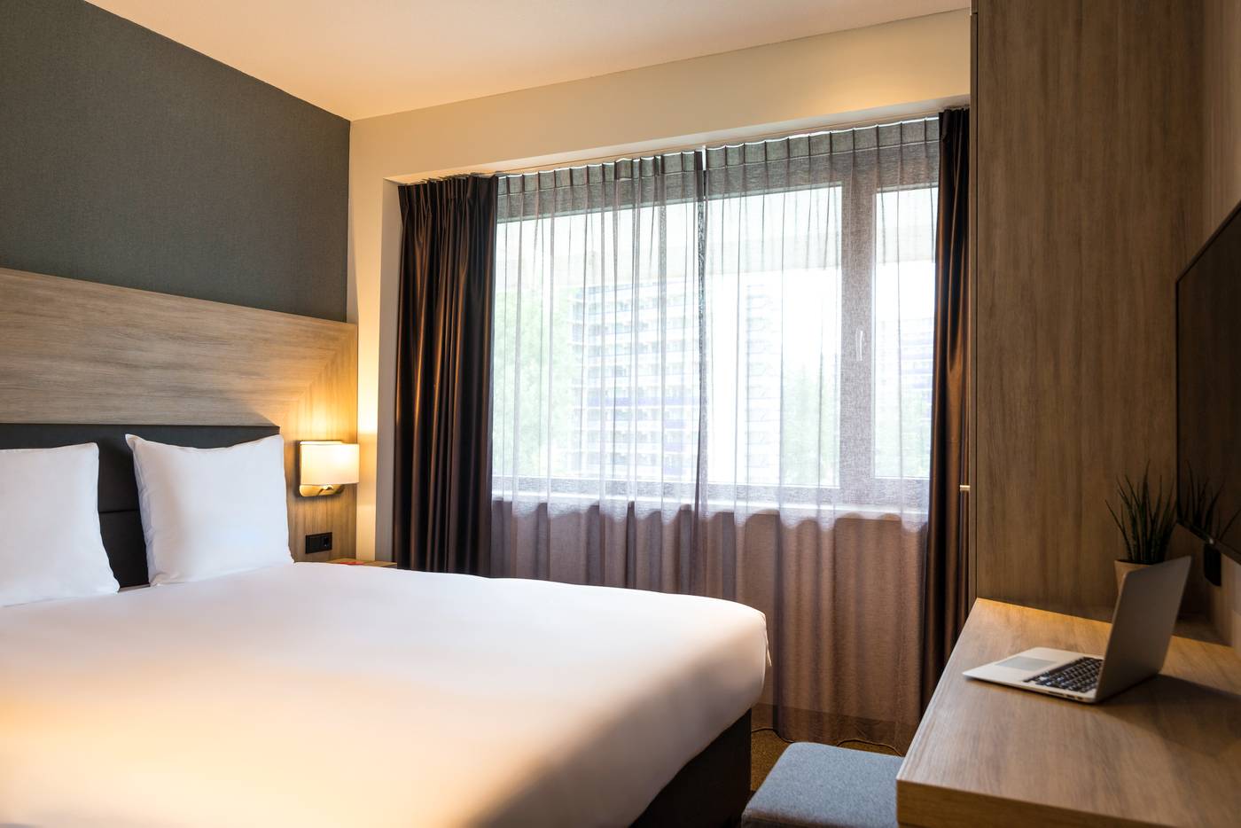 Aparthotel-Adagio-Amsterdam-City-South-Room-30