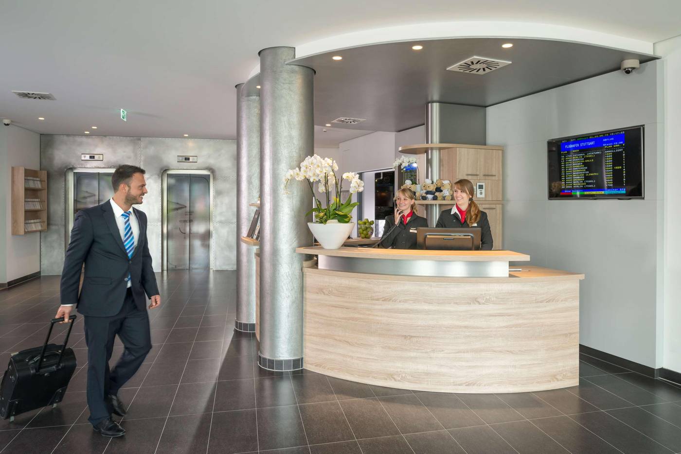 Essential by Dorint Stuttgart Airport-Germany-LEINFELDEN ECHTERDINGEN-Lobby-4