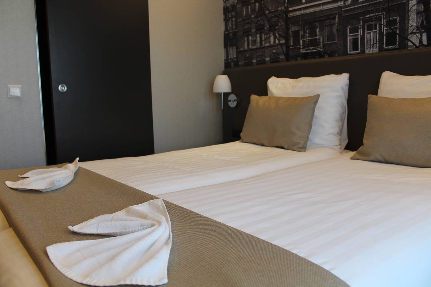 Royal-Amsterdam-Hotel-Room-14
