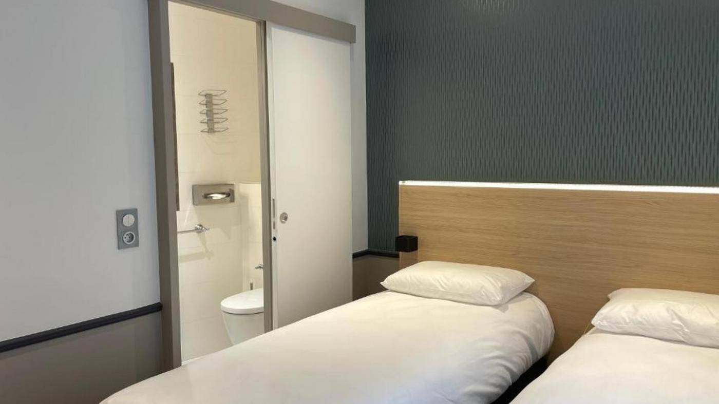 Hotel-La-Folie-des-Pres---Saint-Germain-des-Pres-Room-26