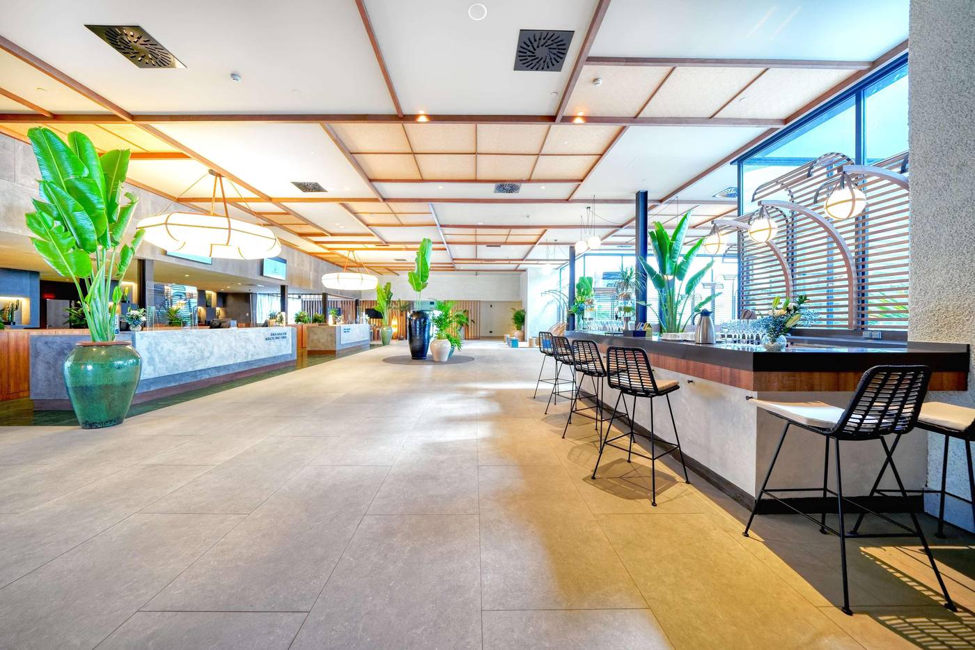 Hovima-Suites-Costa-Adeje-Lobby-59