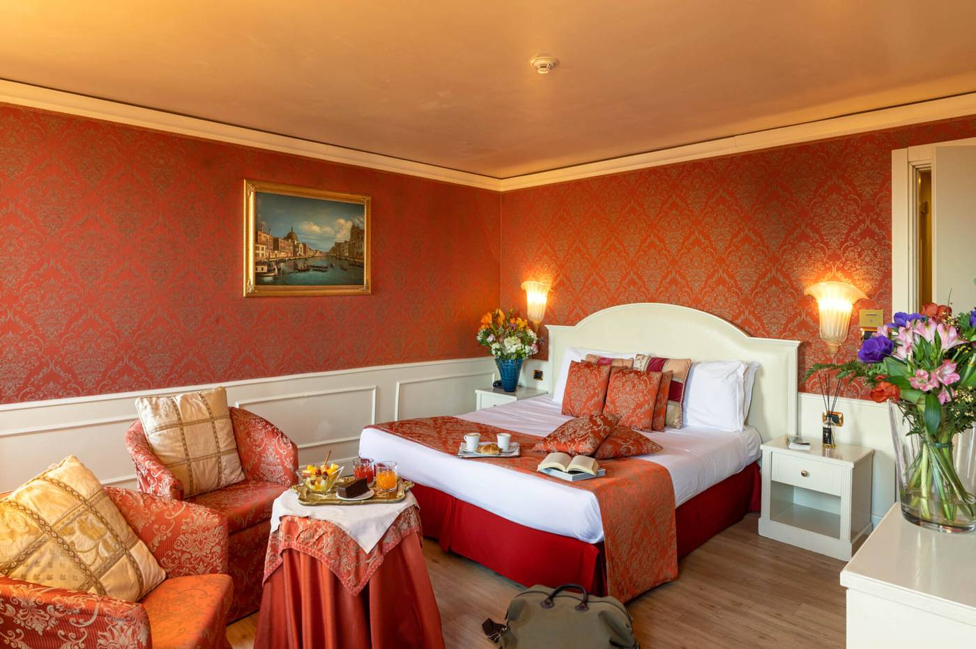 Duodo-Palace-Room-48