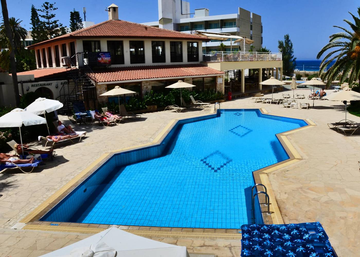 Panareti-Paphos-Resort-General-view-5