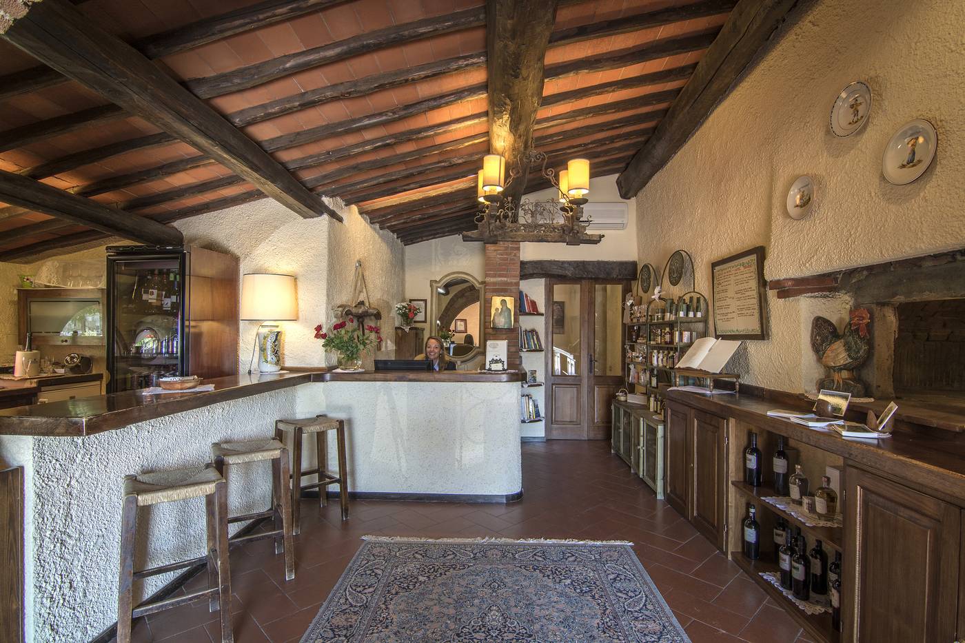 Colle-Etrusco-Salivolpi-Lobby-16