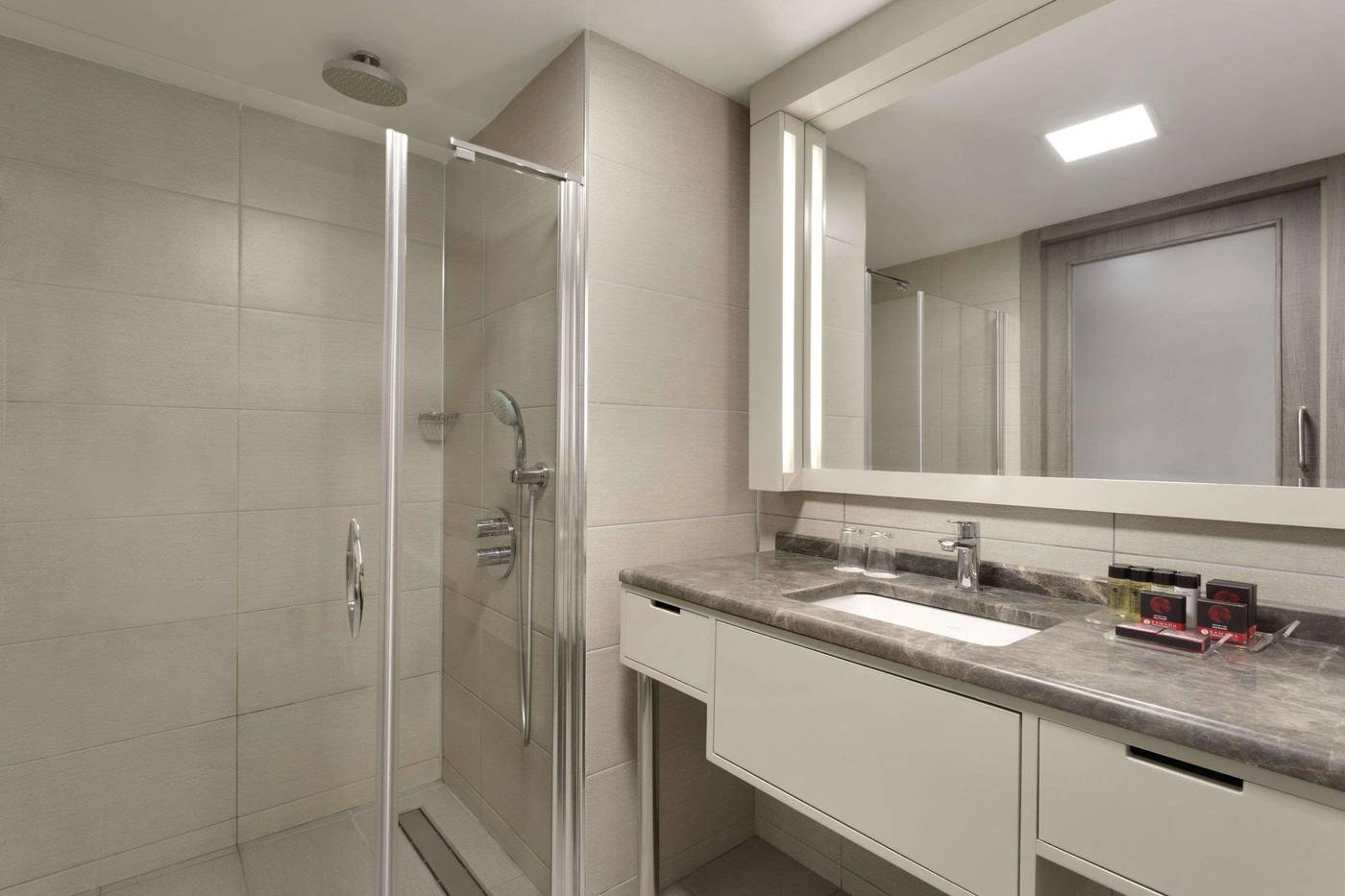 Ramada-Plaza-Izmir-Room-40