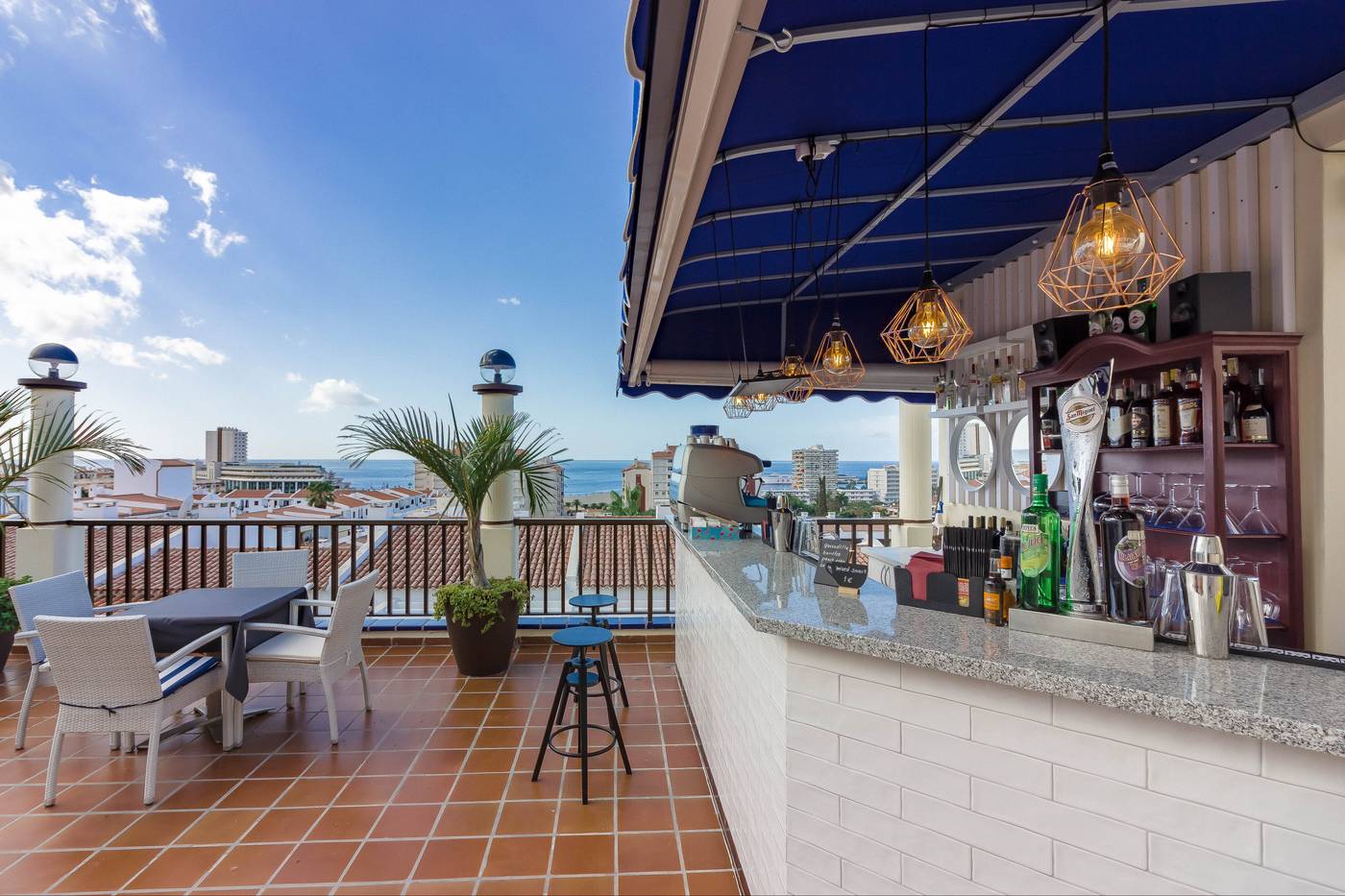 Klayman-Olivina-Apartments-Bar-17