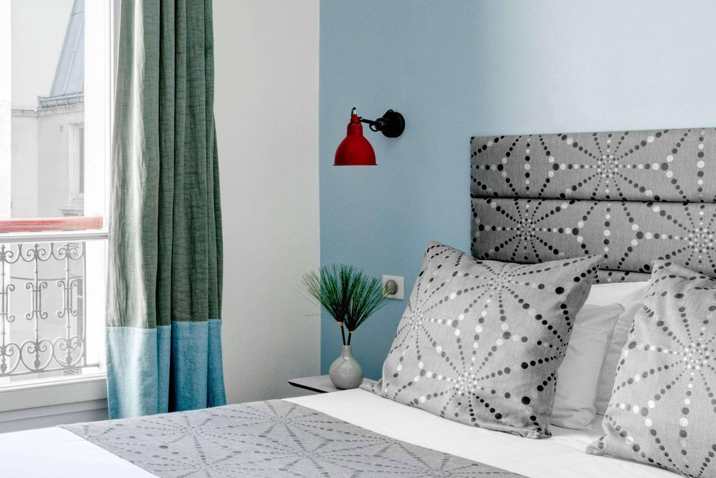 Astoria-Astotel-Room-30