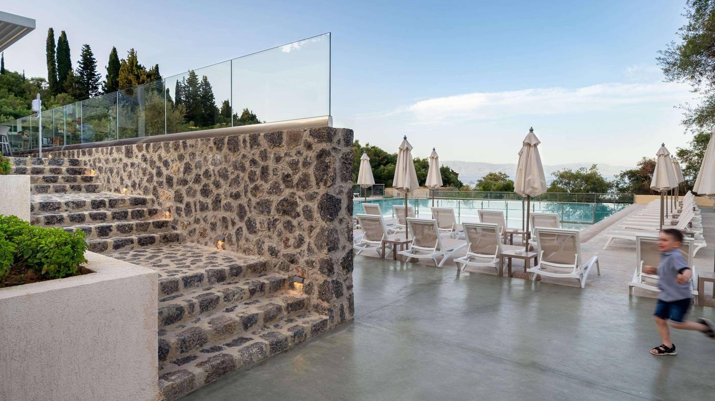 Aeolos-Beach-Resort-Terrace-7