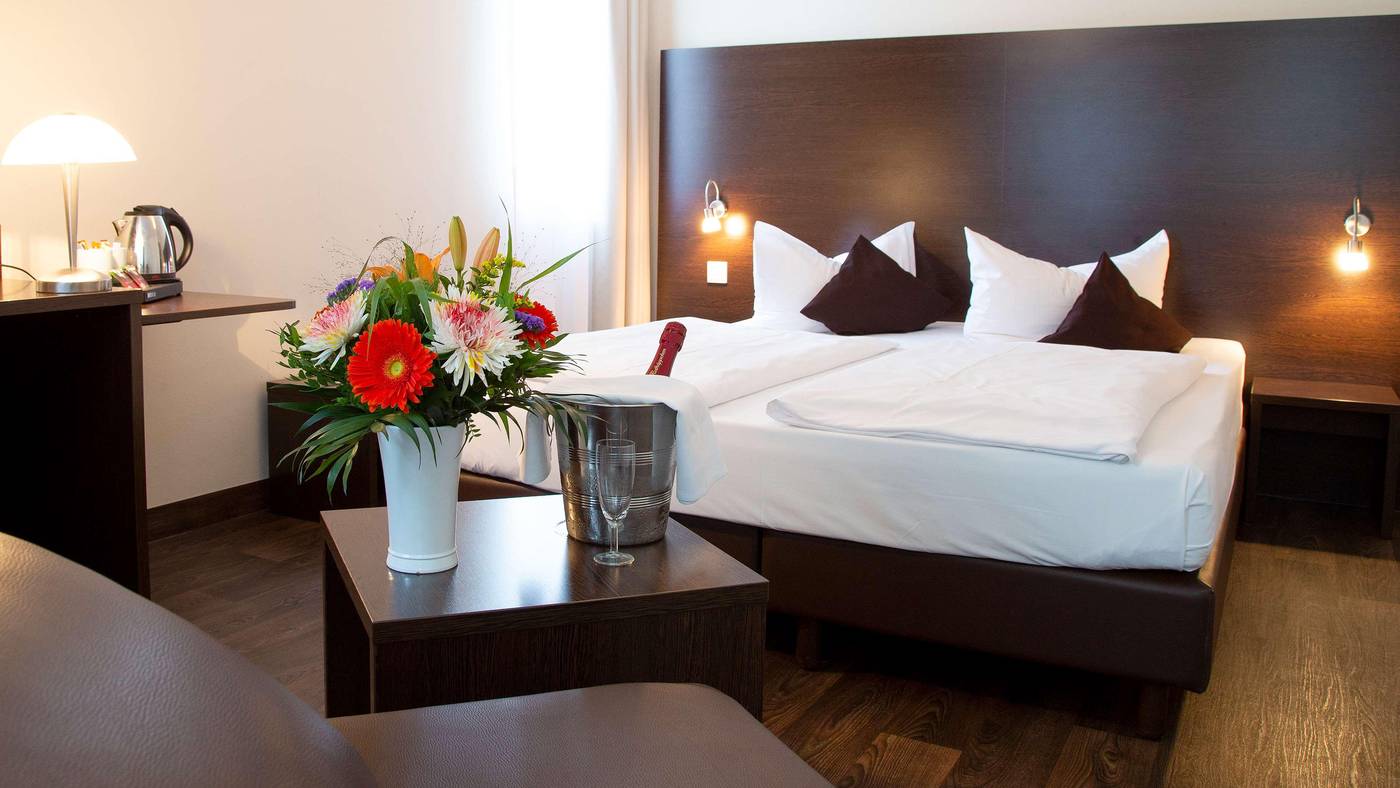 Best-Western-Hotel-am-Spittelmarkt-Room-6