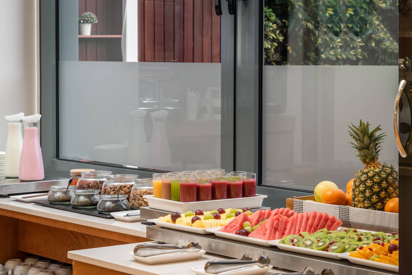 Medium-Sitges-Park-Restaurant-35