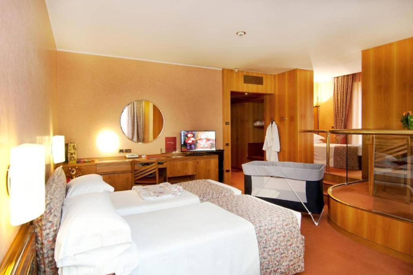 Michelangelo-Room-17