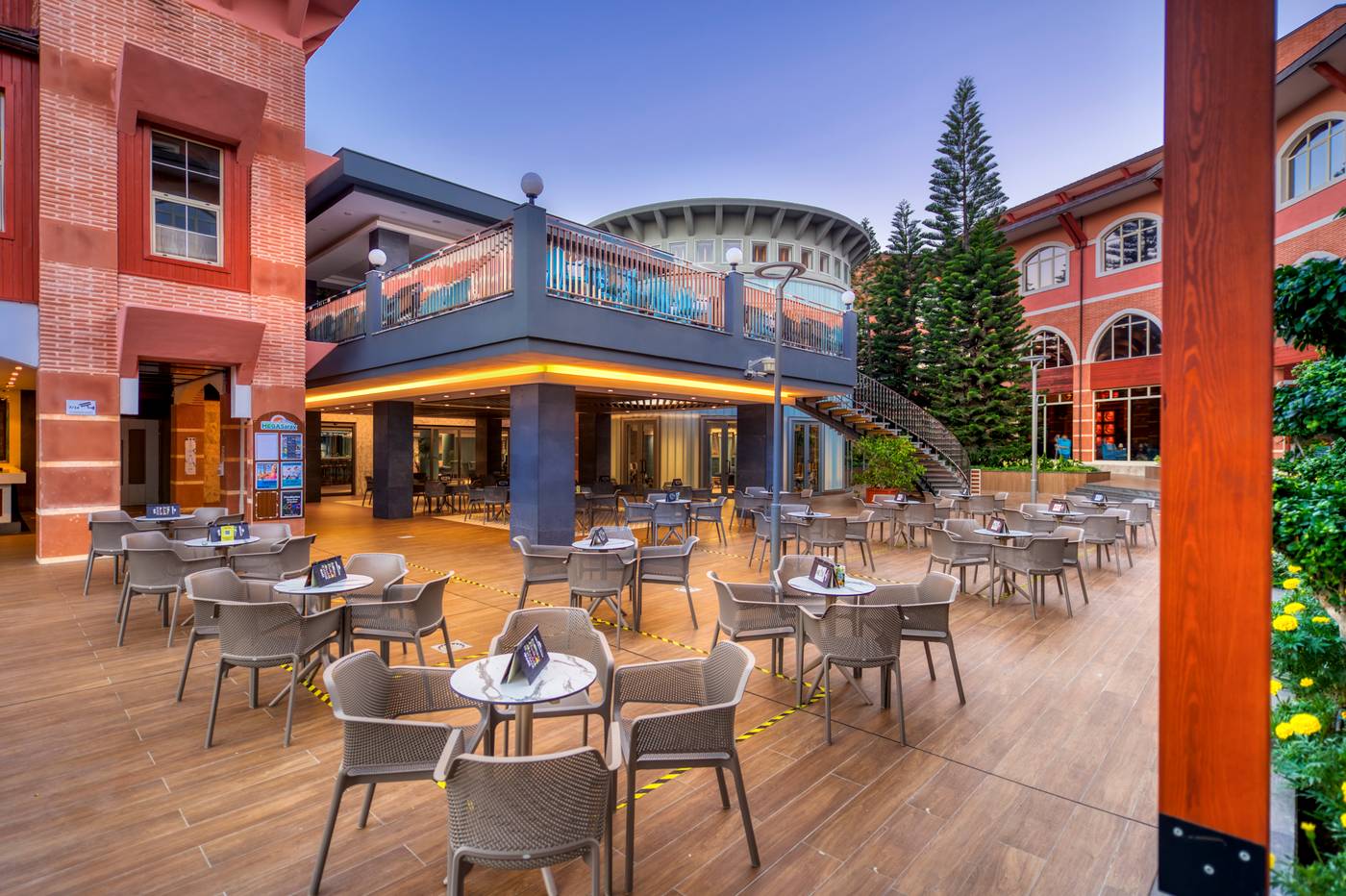 Club-Mega-Saray-Bar-16