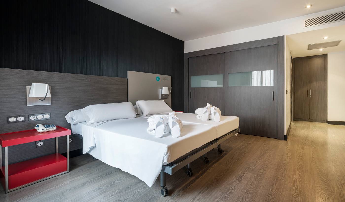 Ilunion-Suites-Madrid-----Room-6
