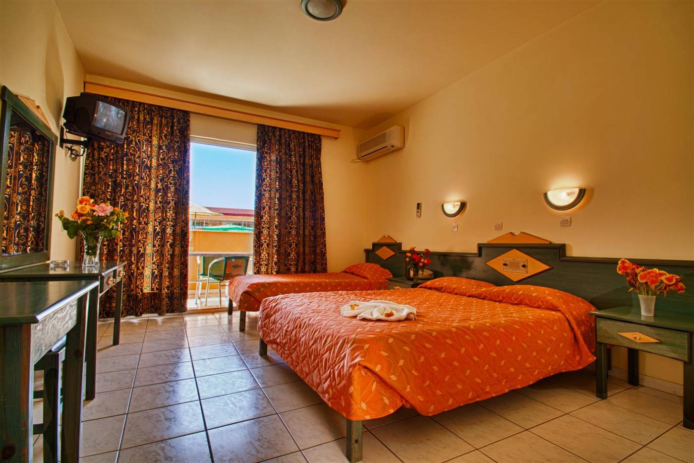 Ilios-Hotel-Room-14