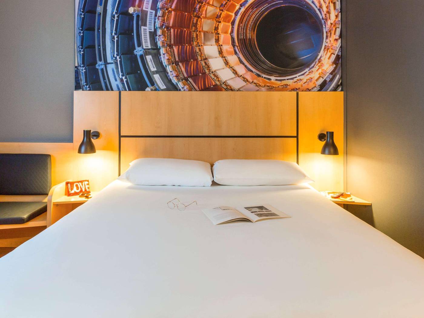 Ibis-Geneve-Petit-Lancy-Room-18