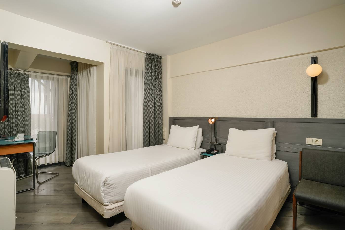 Faros-Hotel-Taksim-Room-10