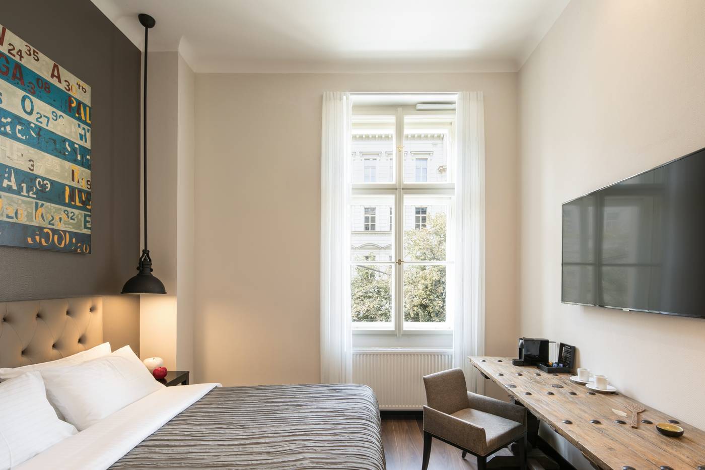 Quentin-Prague-Hotel-Room-16