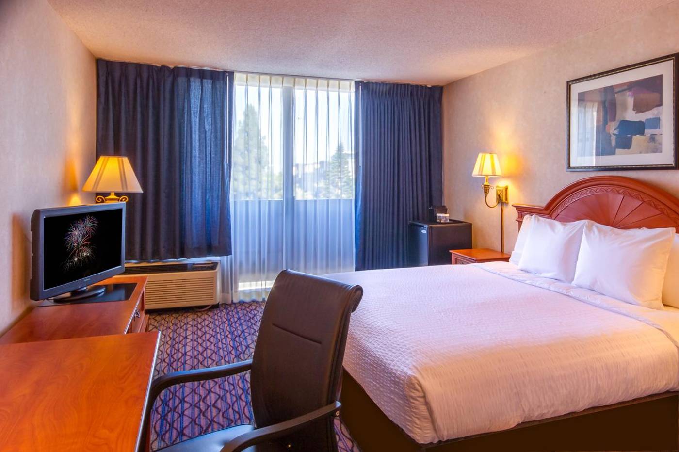 Clarion Hotel Anaheim Resort