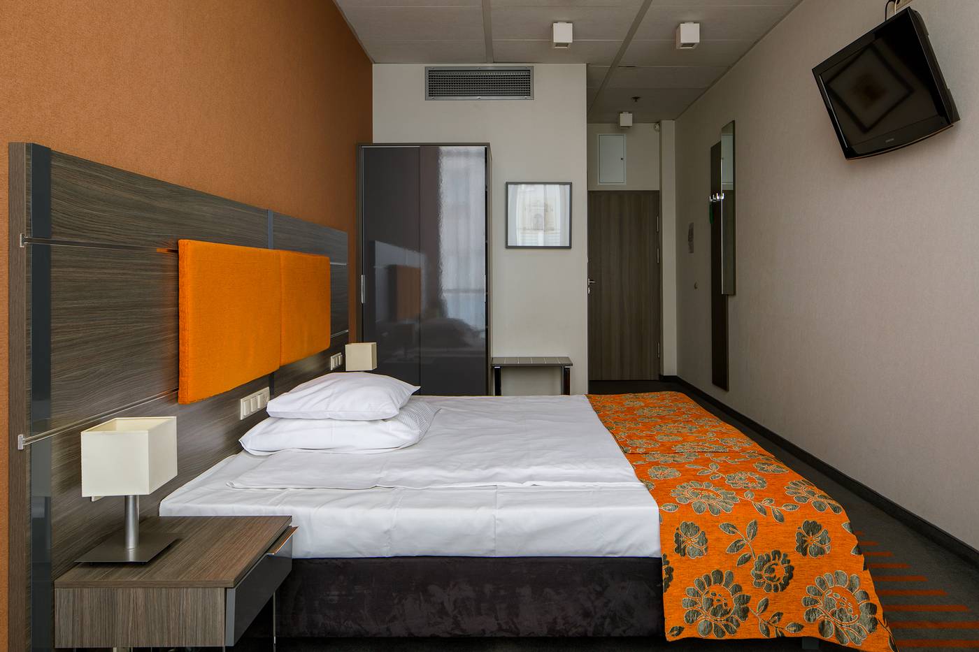 Hotel-Centrum-Room-3