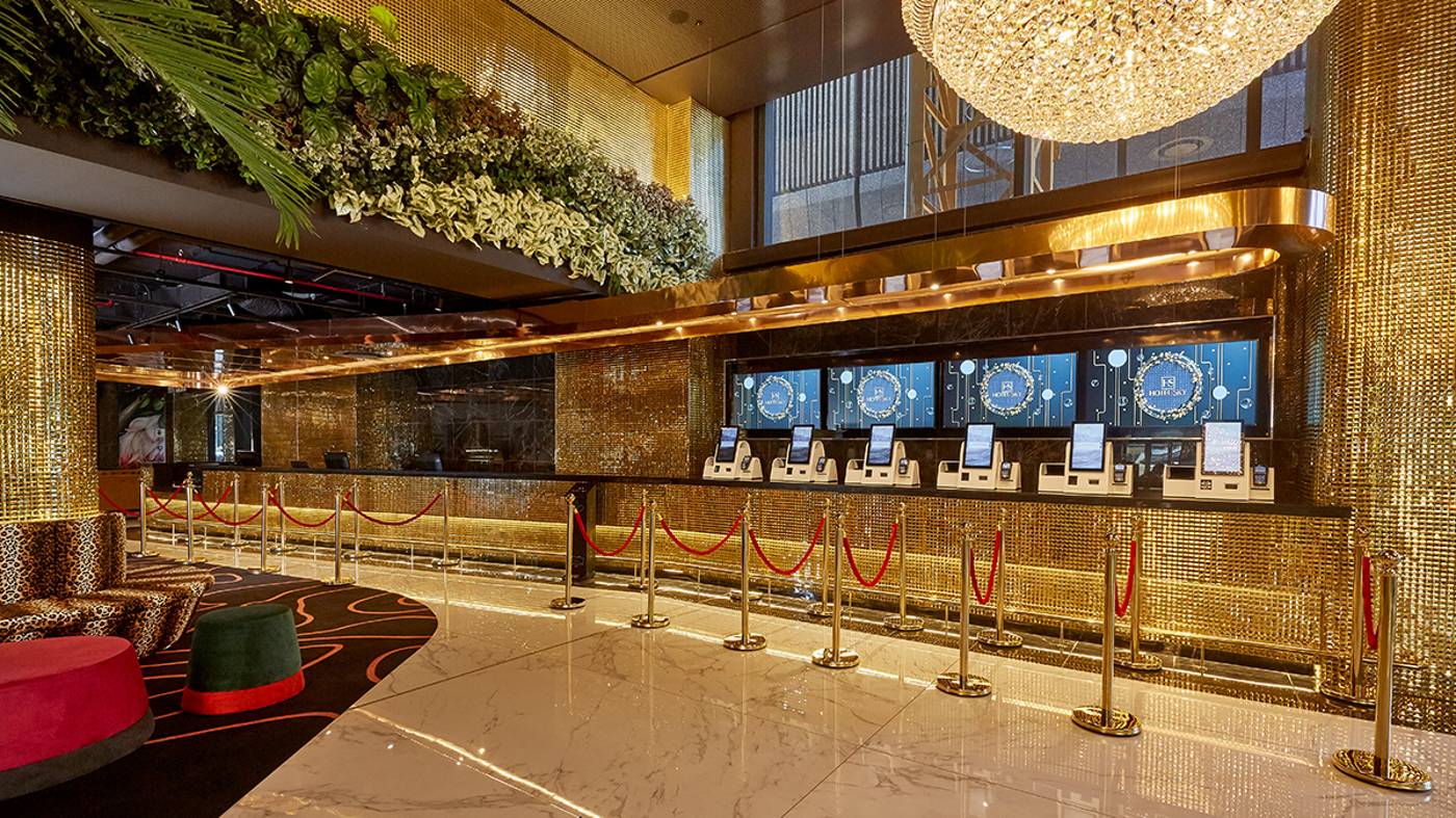 Hotel-Sky-Cape-Town-Lobby-15