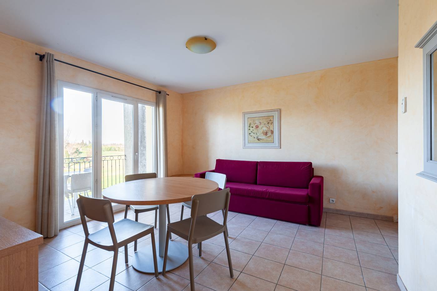 Residhotel Le Grand Avignon-France-VEDENE-Room-8