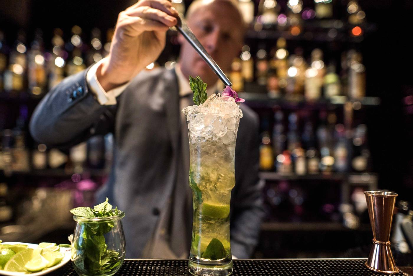 Eastwest-Hotel-Bar-25