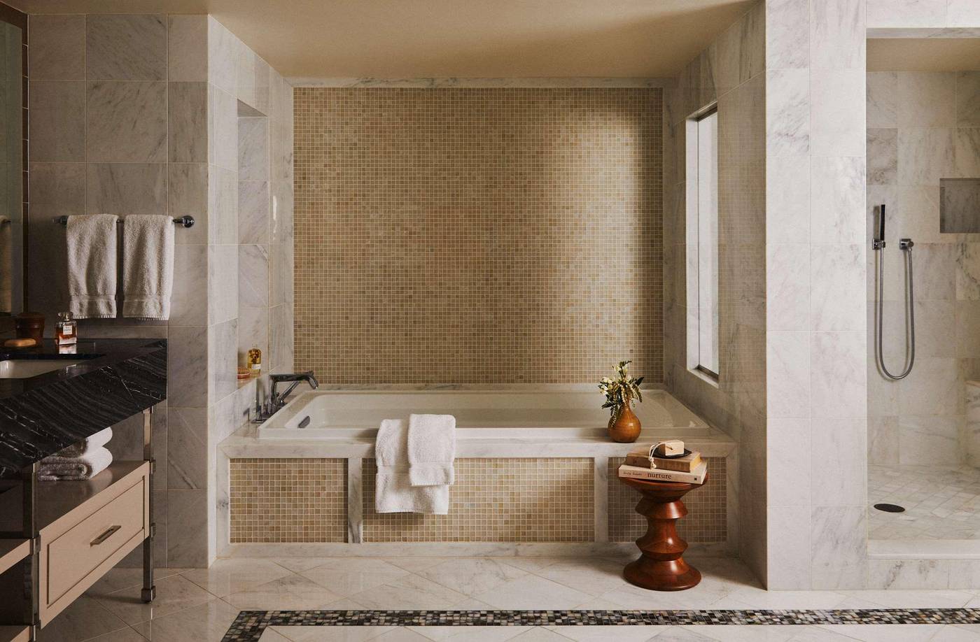 L-Ermitage-Beverly-Hills-Room-40