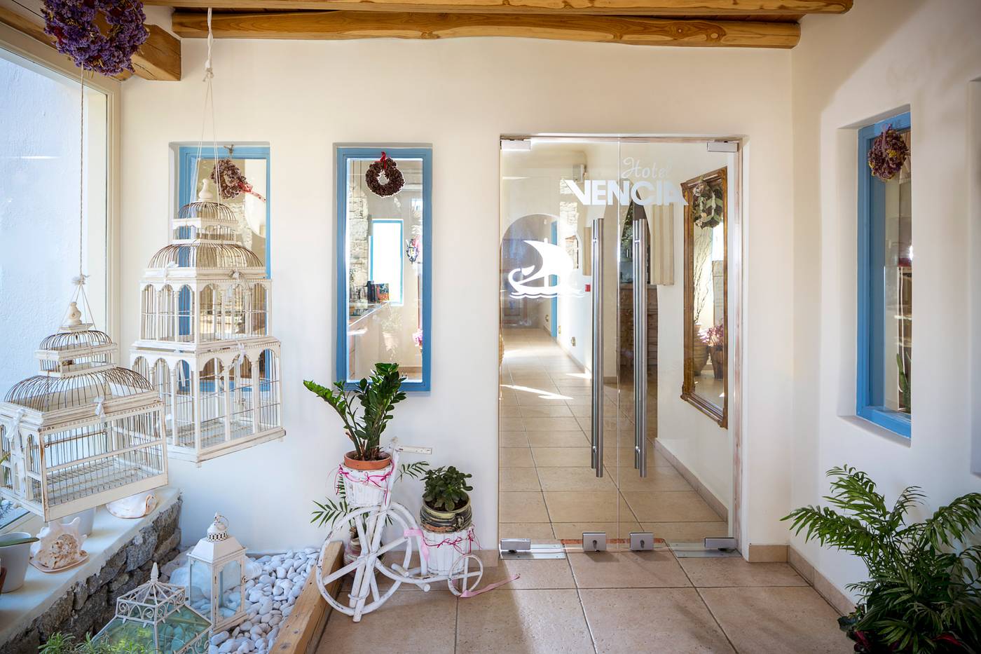 Vencia-Boutique-Hotel-Lobby-59