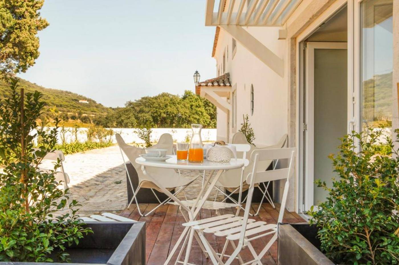 Casa-Palmela---Small-Luxury-Hotels---Villas-Room-95