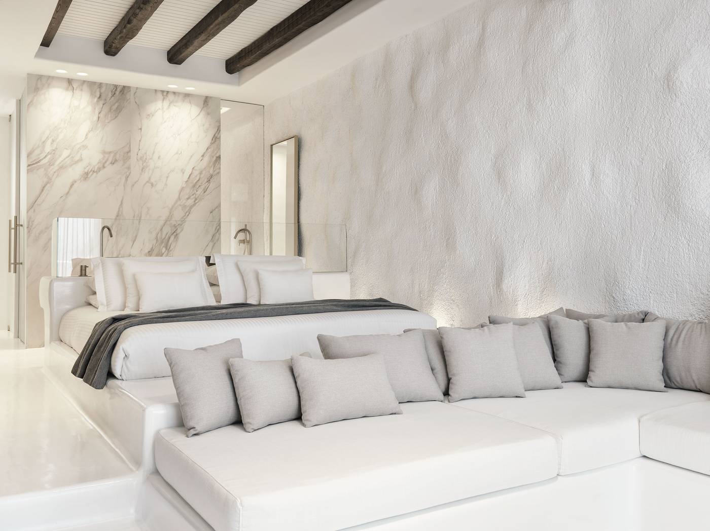 Mykonos-Earth-Room-33