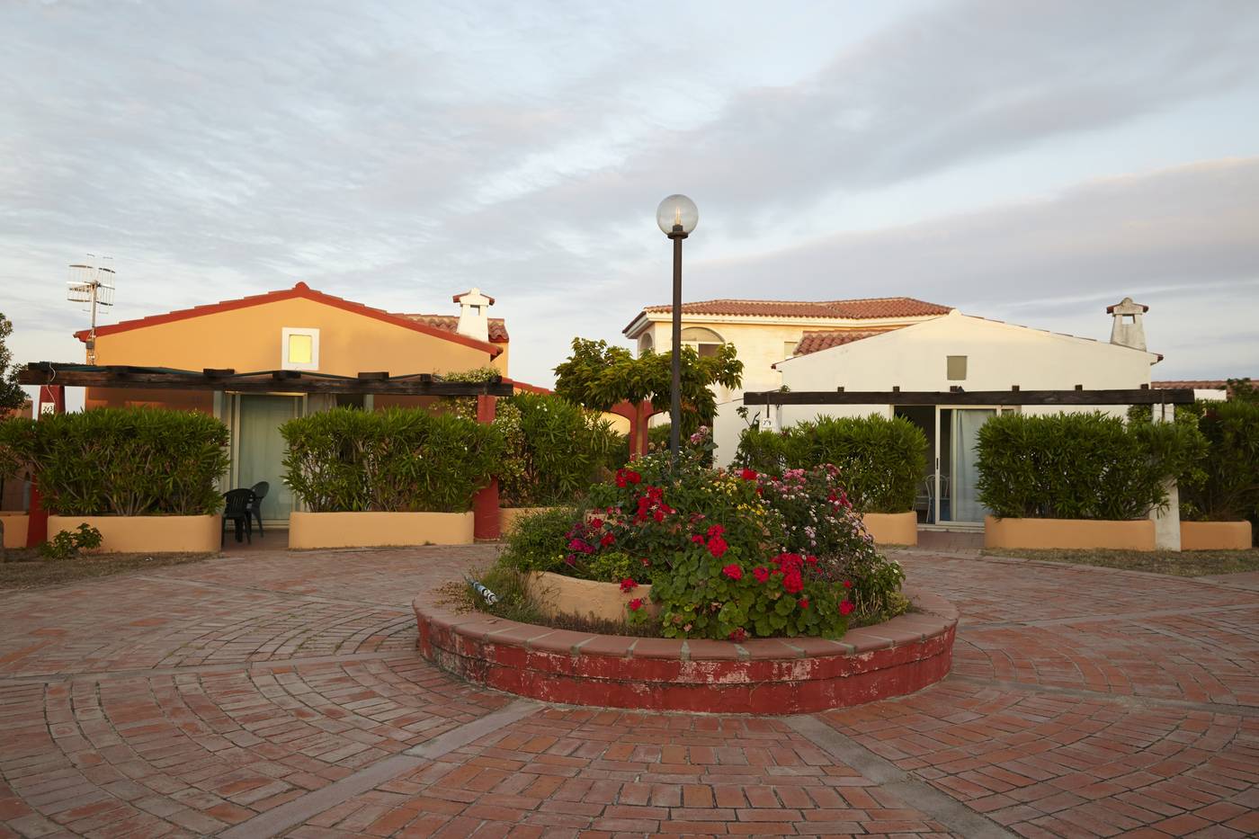 Lu-Nibareddu-Room-14