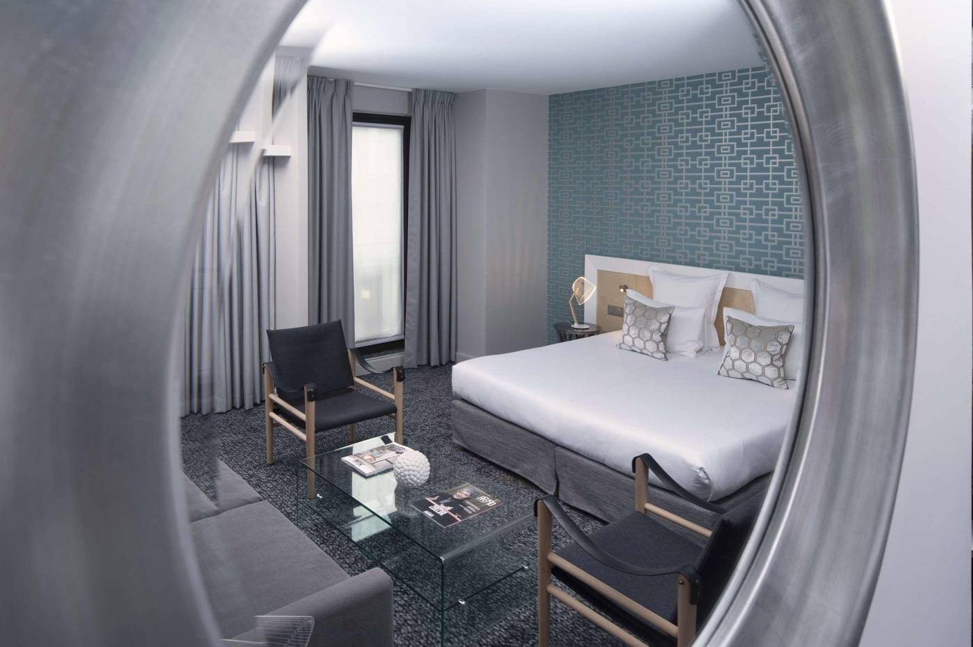 Paris-Bastille-Room-39