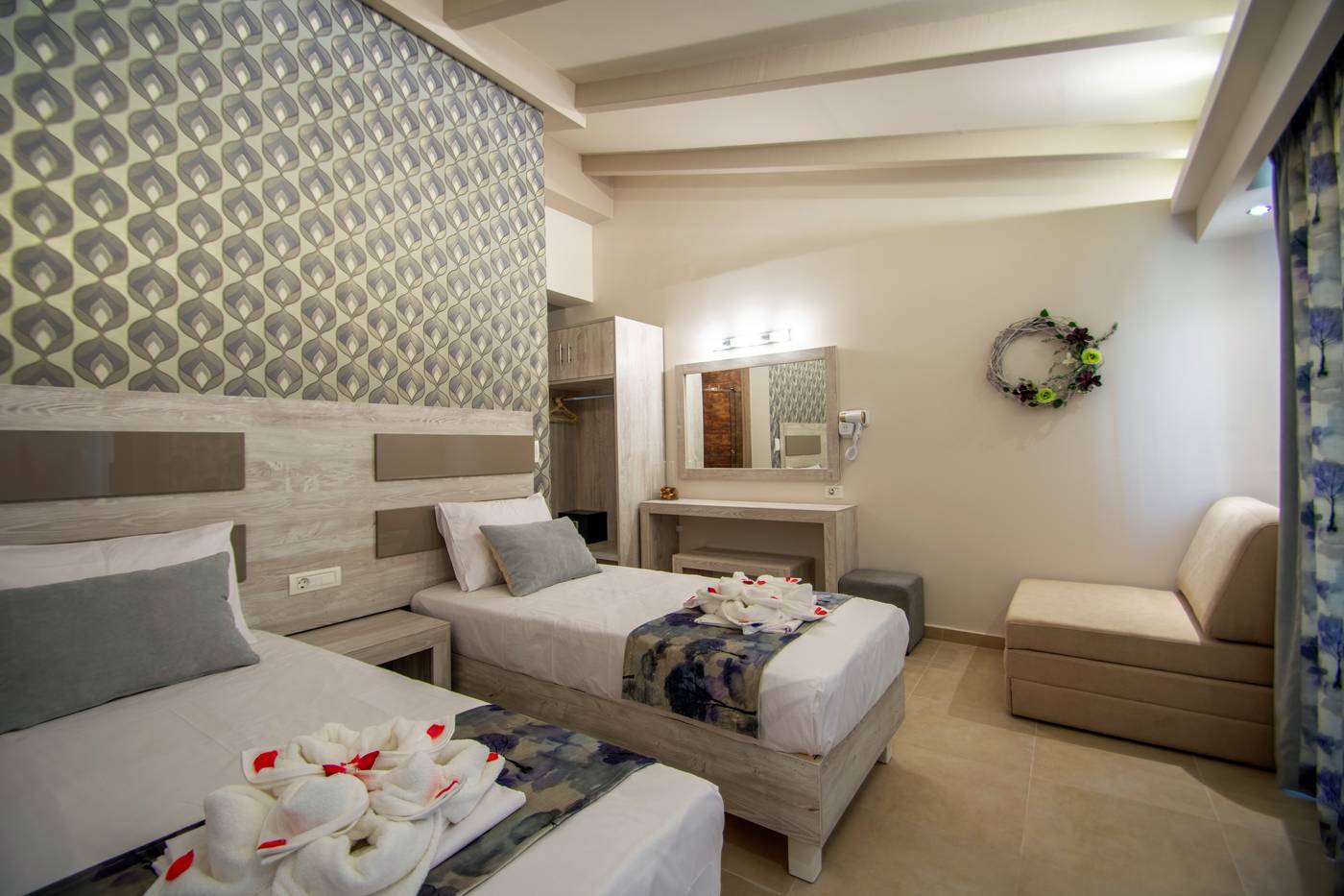 Paradise-Apartments-And-Studios-Room-34