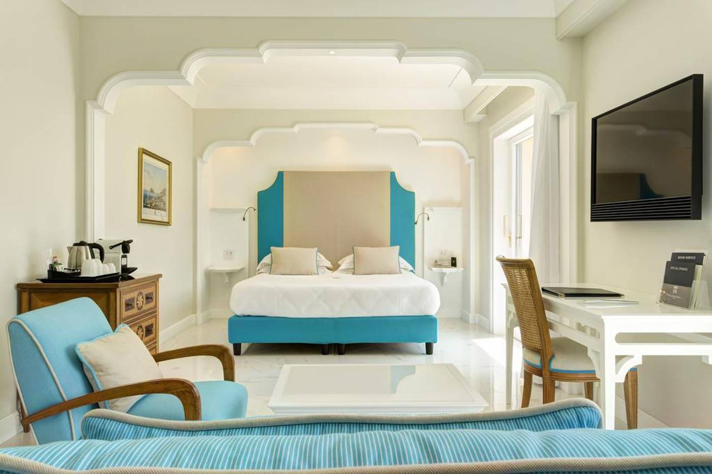 Grand-Hotel-Royal-Room-28