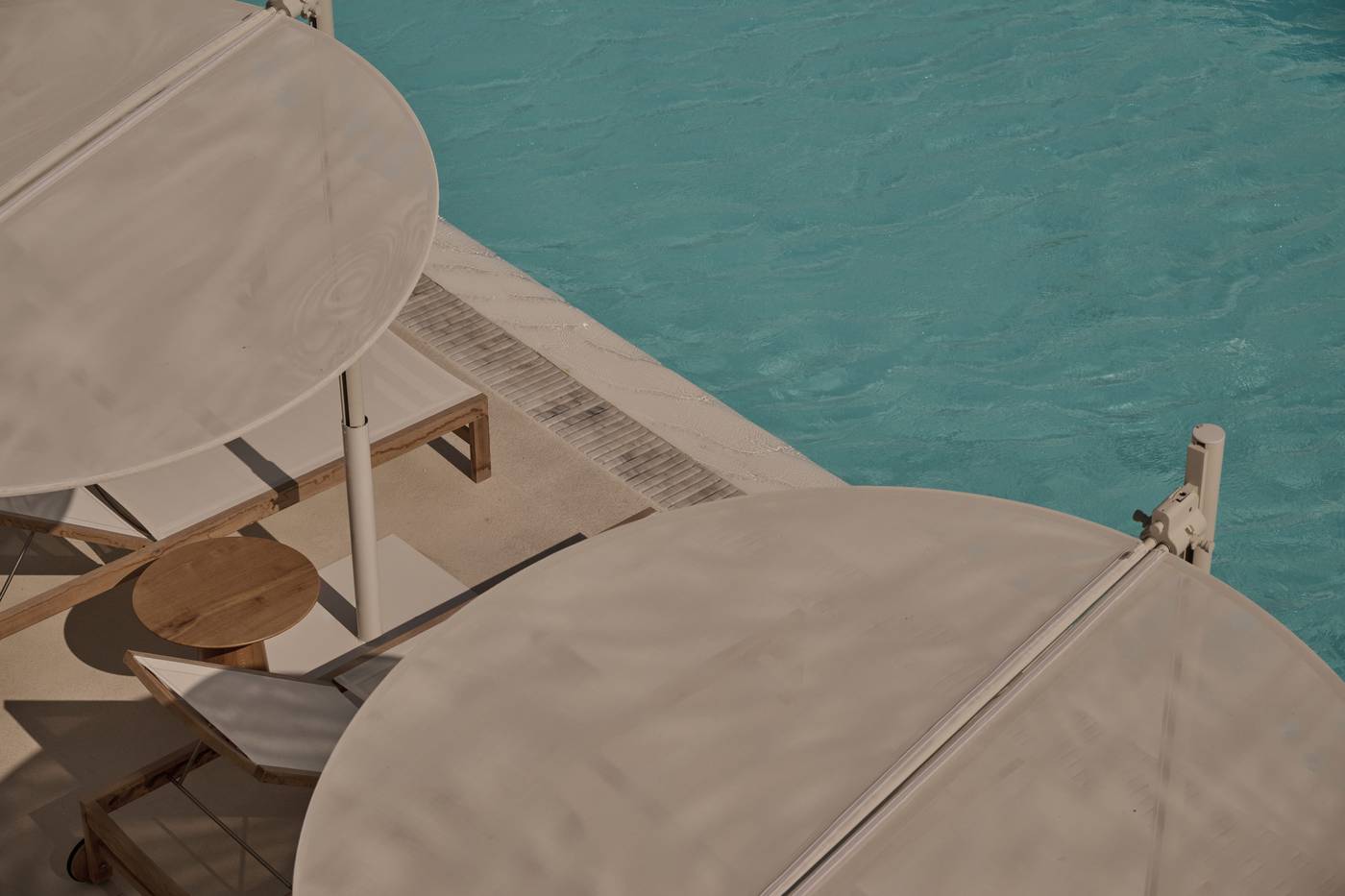 Yi-Hotel-Mykonos---Adults-only-Pool-9