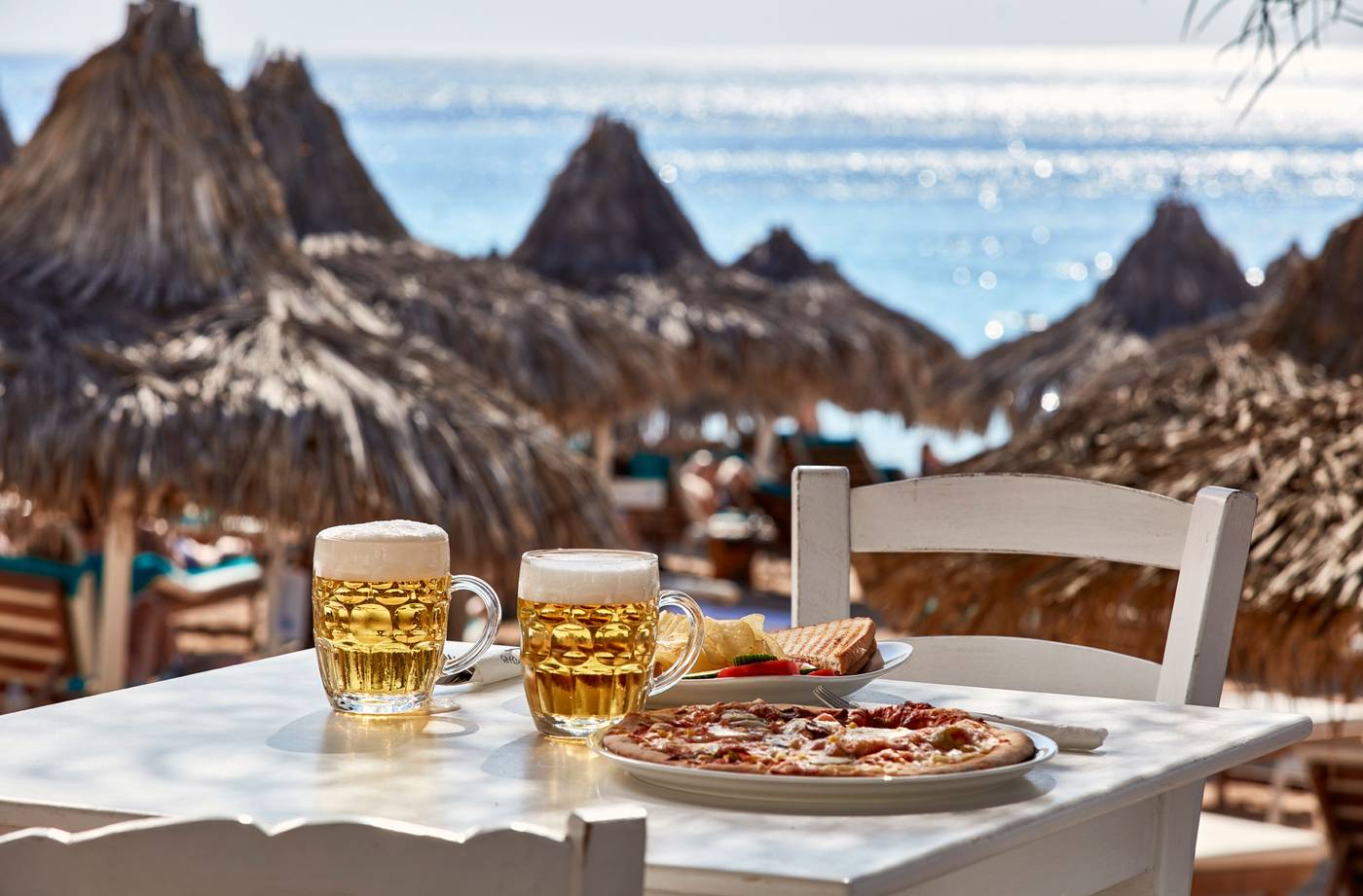 Grecian-Bay-Hotel-Terrace-89