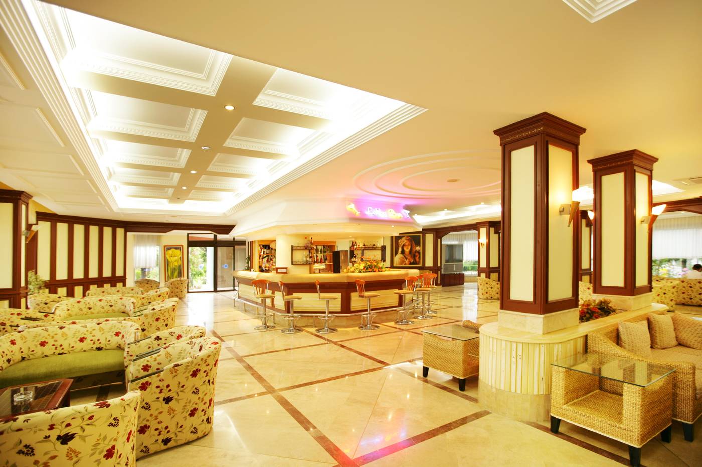 Saphir-Hotel---Villas-Lobby-47