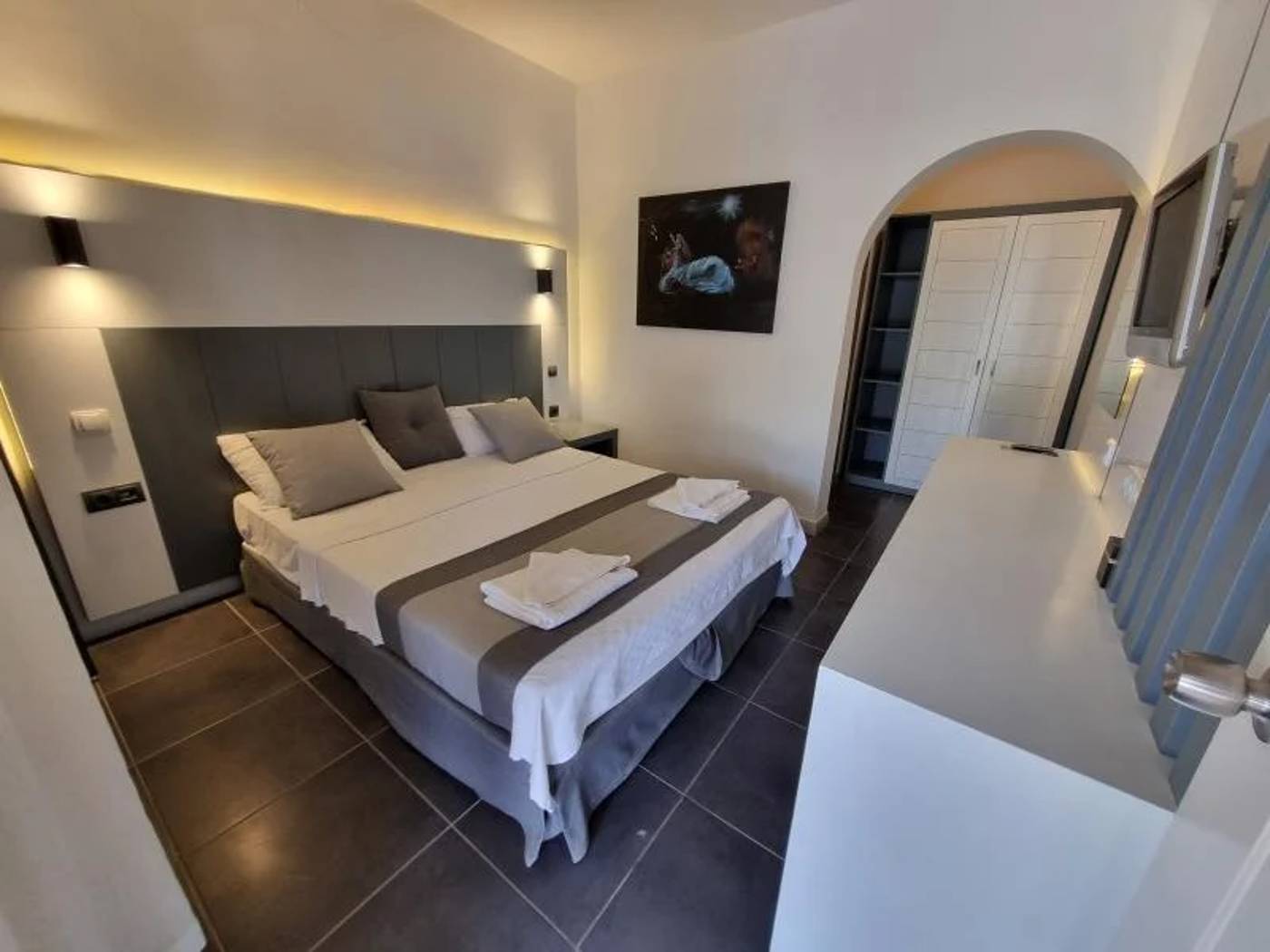 Kalamar-Hotel-Room-22