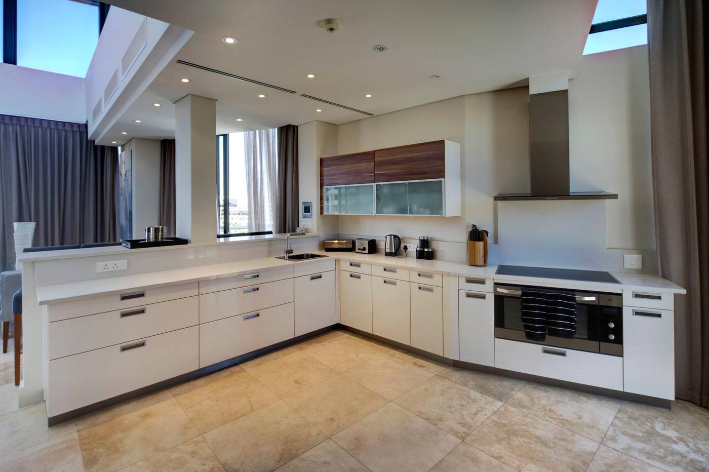 Lawhill-Luxury-Apartments-Lobby-32