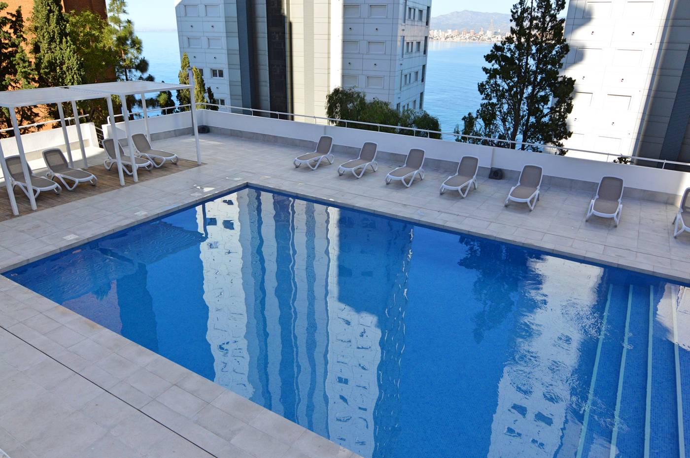 Buenos-Aires-Apartments-by-MC-Pool-5