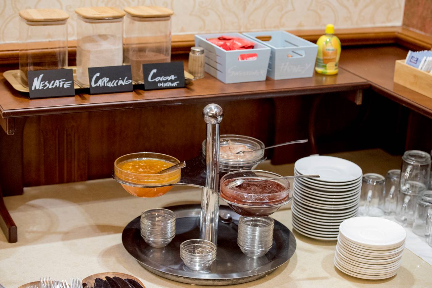 Gold-Hotel-Budapest-Restaurant-47