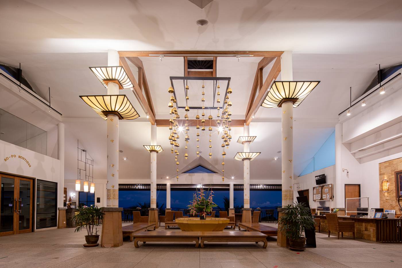 Supalai-Scenic-Bay-Resort-And-Spa-Lobby-47