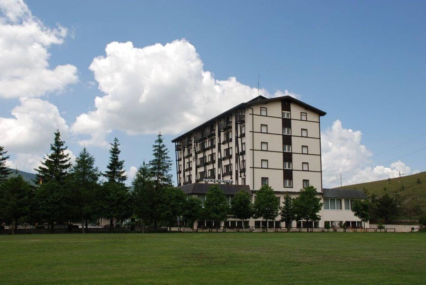 5 Miglia Hotel & SPA-Italy-RIVISONDOLI-General view-7