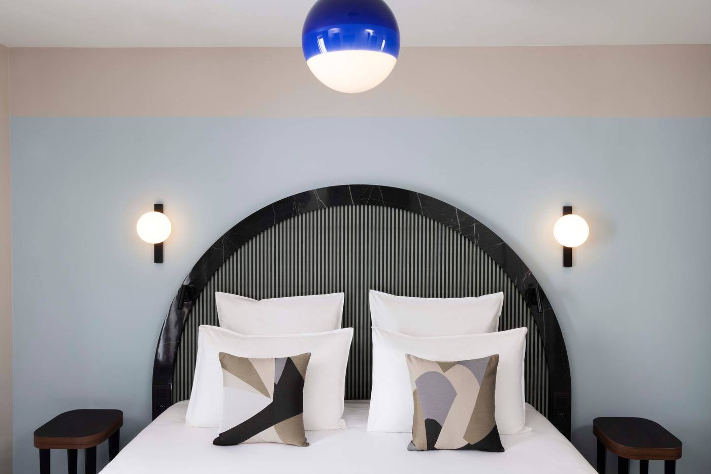 Regina-Opera-Room-12