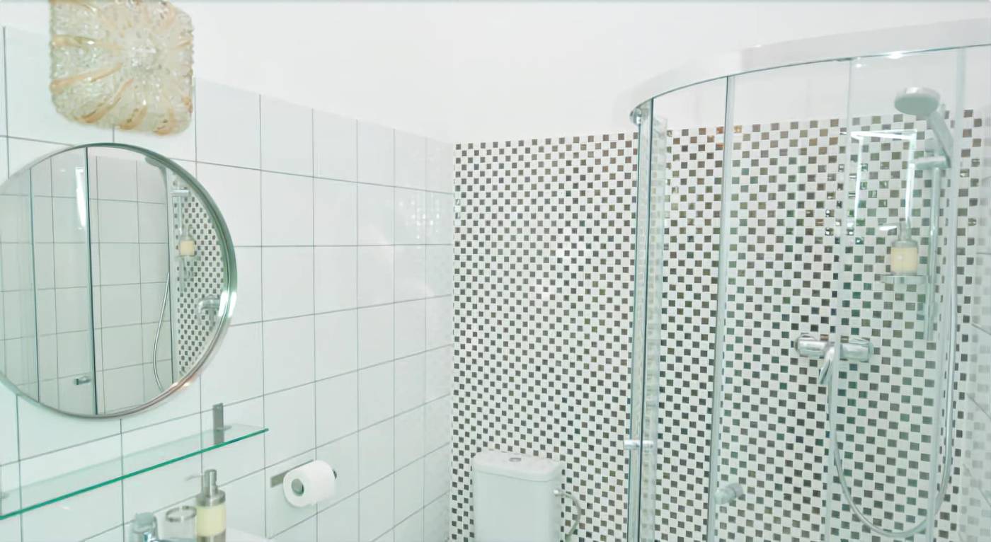 Sen-Pszczoly-Loft-Hotel-Room-40