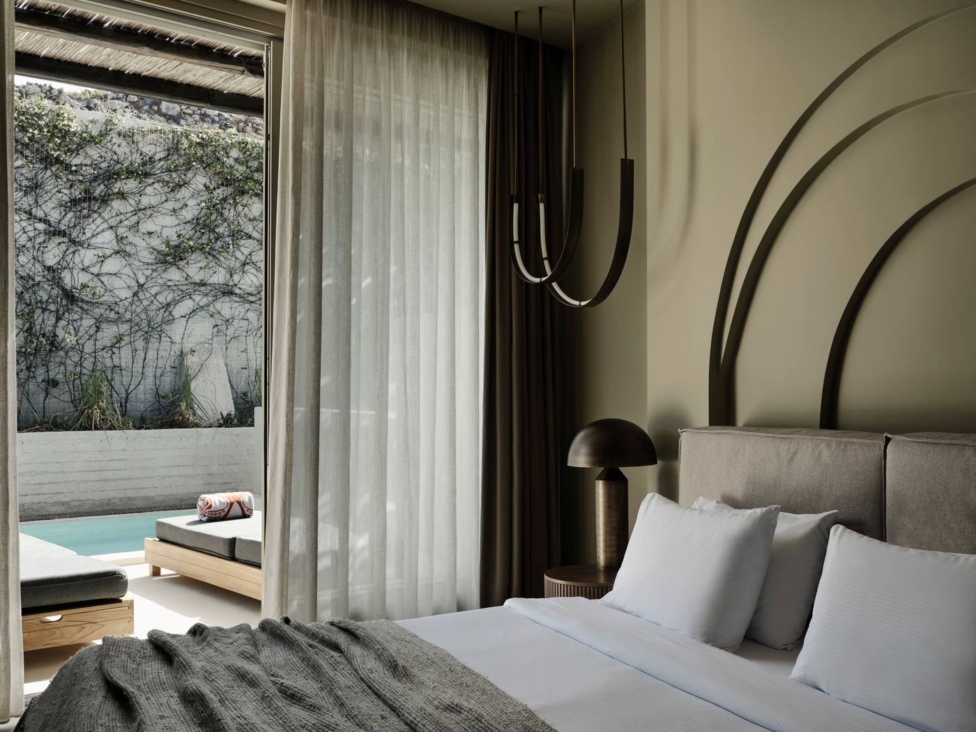 Andronis-Concept-Wellness-Resort-Room-19