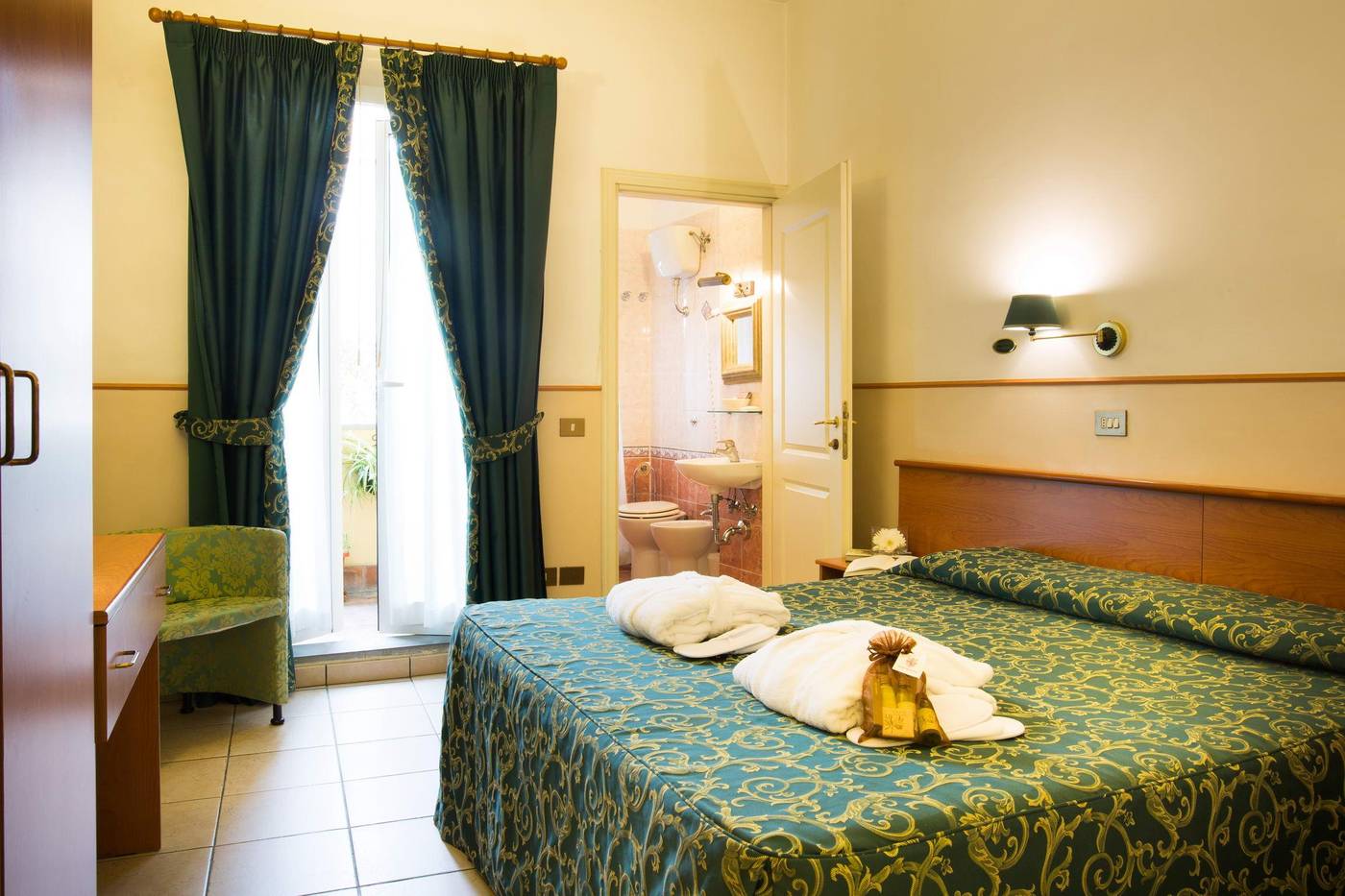 Albergo-Montreal-Room-11