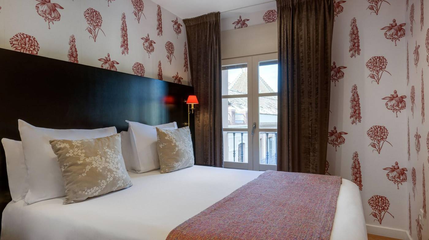 Larios-Malaga-Room-33