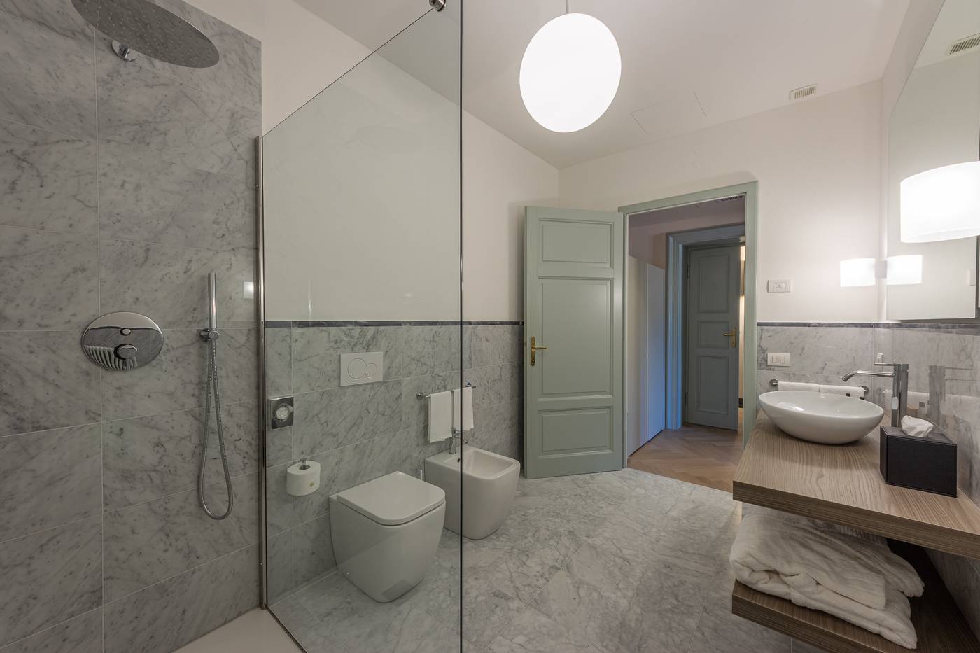 Grand-Universe-Lucca--Autograph-Collection-Room-44