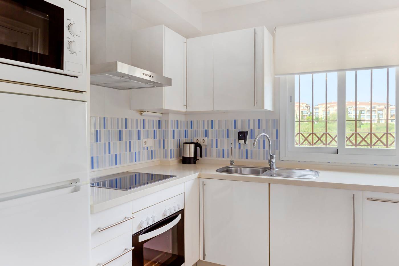 Los-Amigos-Beach-Club-Room-23